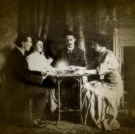 Midsummer Scream 2019 - The Seance